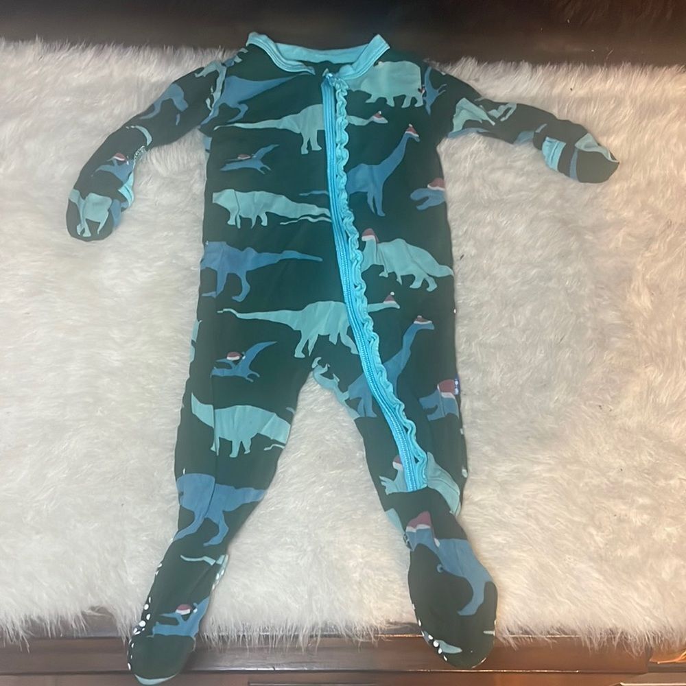 KicKee pants onesie NB (4000)
